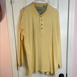 Redhead Long-Sleeve Henley Shirt in Pale Yellow